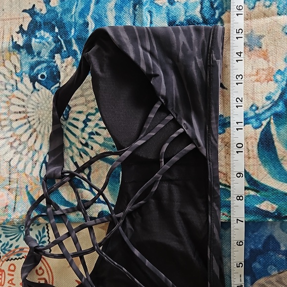 Lululemon Free to Be Bra Wild Thing Camo Deep Coal Size 14 - Picture 8 of 14